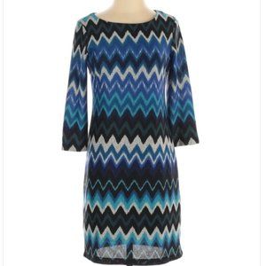 💟🤍NWT Studio One blue chevron 3/4 sleeve dress Size 2P